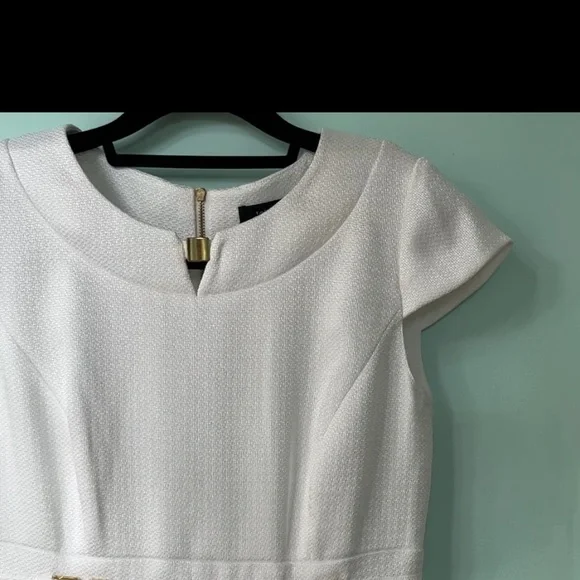 Tahari Authur S.Levine White Dress Gold Details Cap Sleeve 10 - Picture 6 of 13